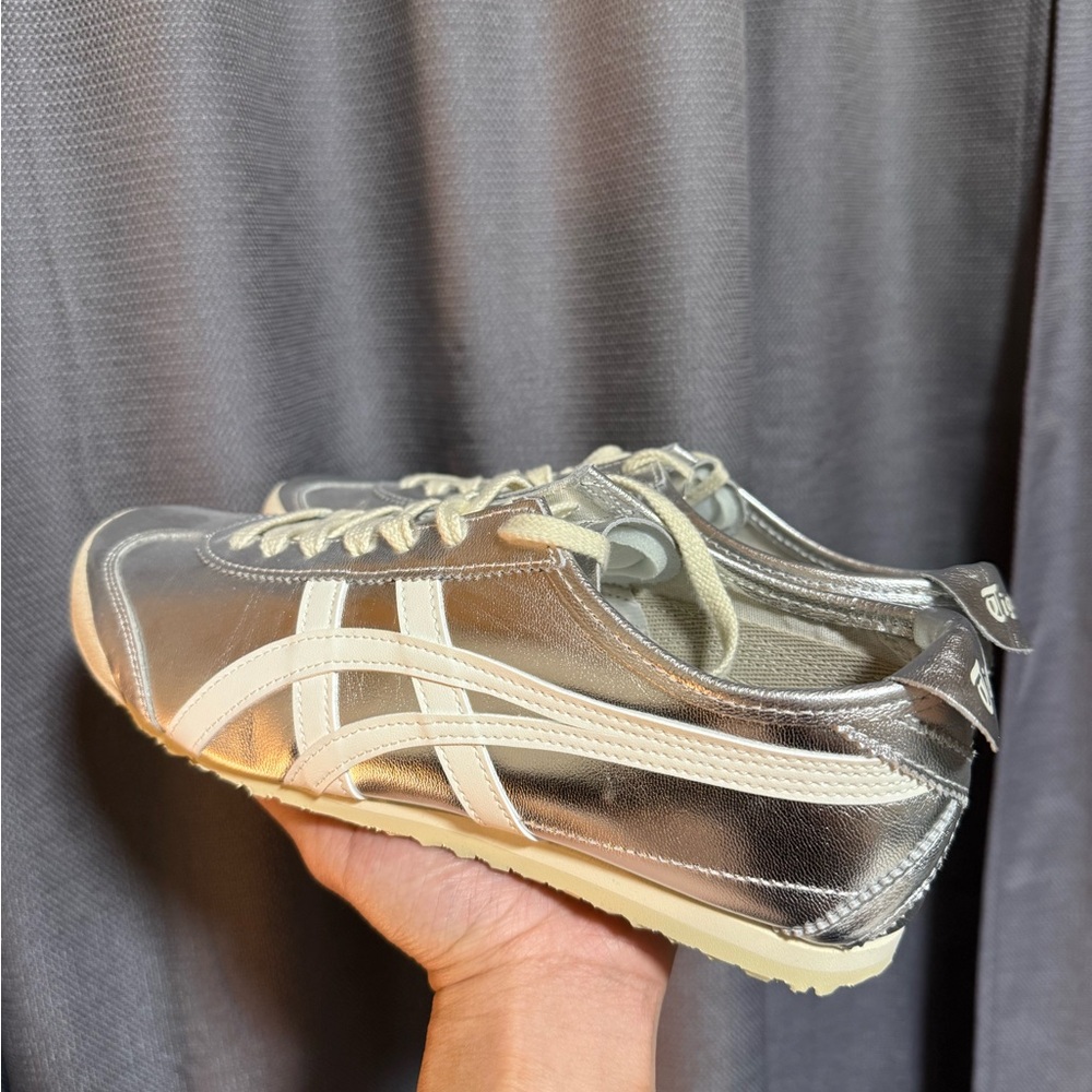 Onitsuka Tiger by Asics Metallic Silver and Cream Mexico 66 Sneakers